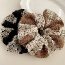 Load image into Gallery viewer, Café Mélange — Two-Tone Knit Scrunchie
